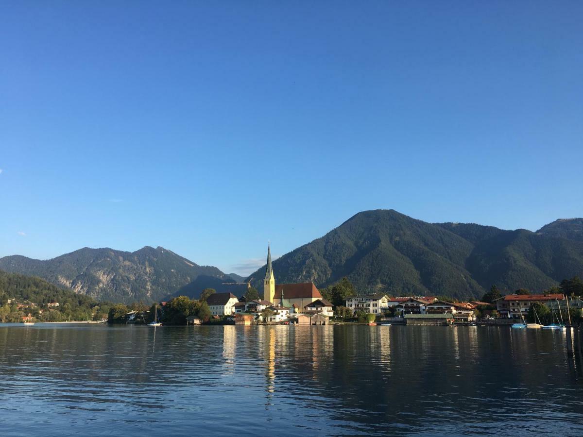 Traumhaftes Ferienhaus Direkt Am Tegernsee Роттах-Эгерн Экстерьер фото